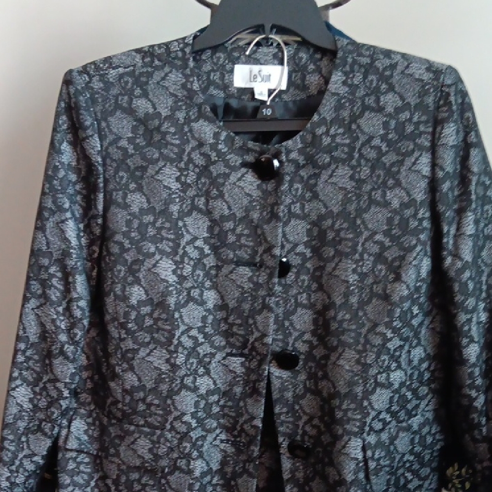 Le Suit Women's Gray Lace Blazer